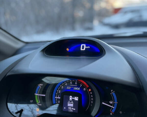 Сірий Хонда Інсайт, об'ємом двигуна 1.34 л та пробігом 288 тис. км за 6900 $, фото 19 на Automoto.ua