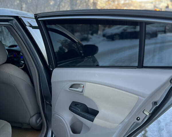 Сірий Хонда Інсайт, об'ємом двигуна 1.34 л та пробігом 288 тис. км за 6900 $, фото 23 на Automoto.ua