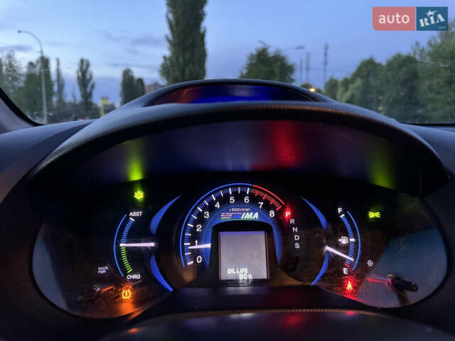 Серый Хонда Инсайт, объемом двигателя 1.3 л и пробегом 300 тыс. км за 6100 $, фото 16 на Automoto.ua