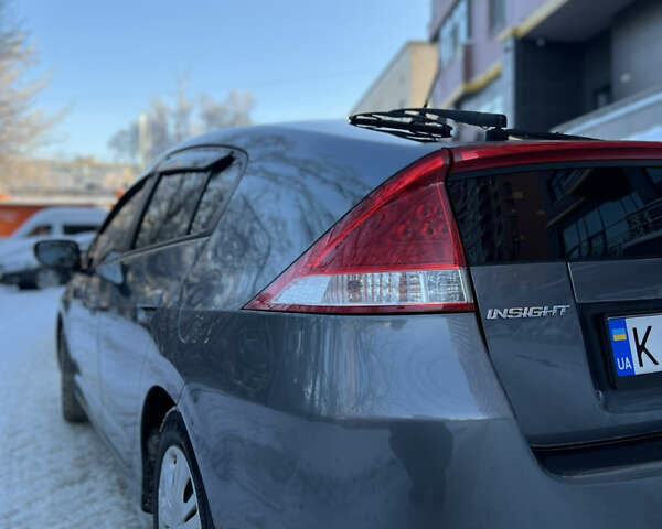 Сірий Хонда Інсайт, об'ємом двигуна 1.34 л та пробігом 288 тис. км за 6900 $, фото 5 на Automoto.ua