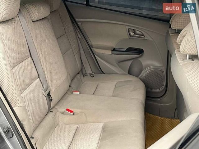 Сірий Хонда Інсайт, об'ємом двигуна 1.4 л та пробігом 289 тис. км за 6700 $, фото 14 на Automoto.ua