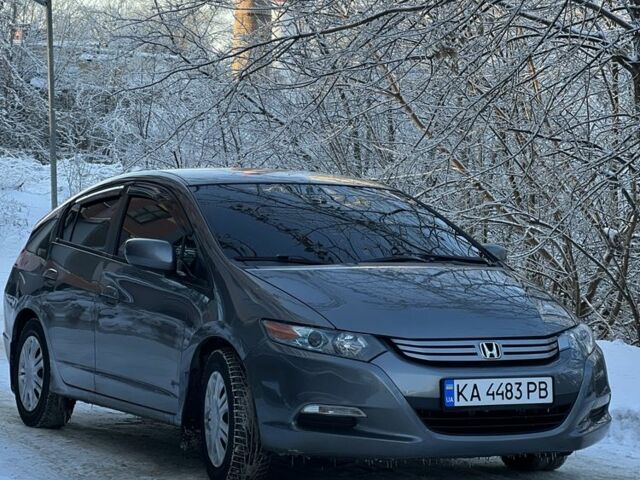 Серый Хонда Инсайт, объемом двигателя 1.3 л и пробегом 288 тыс. км за 6550 $, фото 1 на Automoto.ua