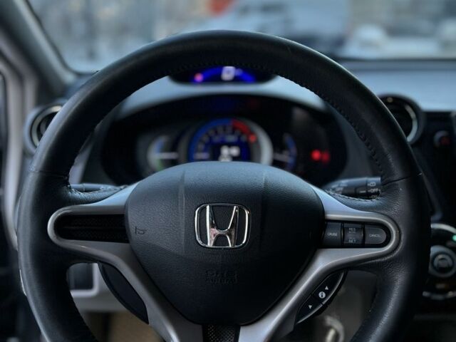 Серый Хонда Инсайт, объемом двигателя 1.3 л и пробегом 288 тыс. км за 6550 $, фото 17 на Automoto.ua