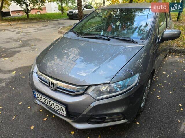 Серый Хонда Инсайт, объемом двигателя 1.34 л и пробегом 175 тыс. км за 8000 $, фото 9 на Automoto.ua