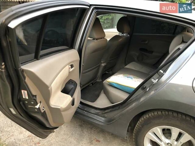 Серый Хонда Инсайт, объемом двигателя 1.34 л и пробегом 230 тыс. км за 7900 $, фото 12 на Automoto.ua