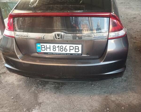 Серый Хонда Инсайт, объемом двигателя 1.3 л и пробегом 300 тыс. км за 7140 $, фото 3 на Automoto.ua