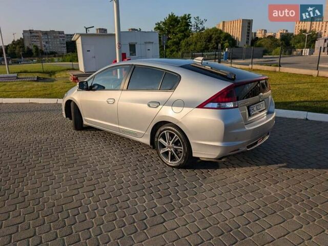 Серый Хонда Инсайт, объемом двигателя 1.3 л и пробегом 108 тыс. км за 9500 $, фото 2 на Automoto.ua
