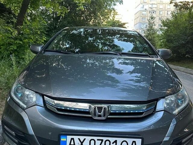 Серый Хонда Инсайт, объемом двигателя 1.34 л и пробегом 175 тыс. км за 8000 $, фото 13 на Automoto.ua