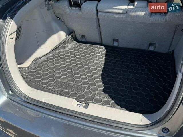Сірий Хонда Інсайт, об'ємом двигуна 1.34 л та пробігом 168 тис. км за 7900 $, фото 27 на Automoto.ua
