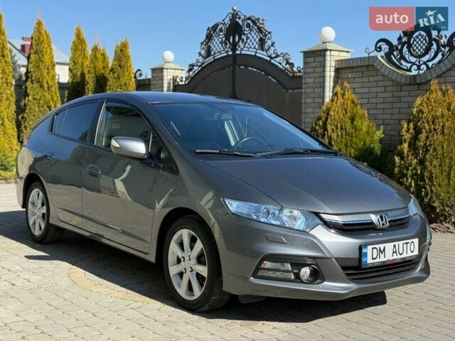 Серый Хонда Инсайт, объемом двигателя 1.3 л и пробегом 177 тыс. км за 10000 $, фото 26 на Automoto.ua
