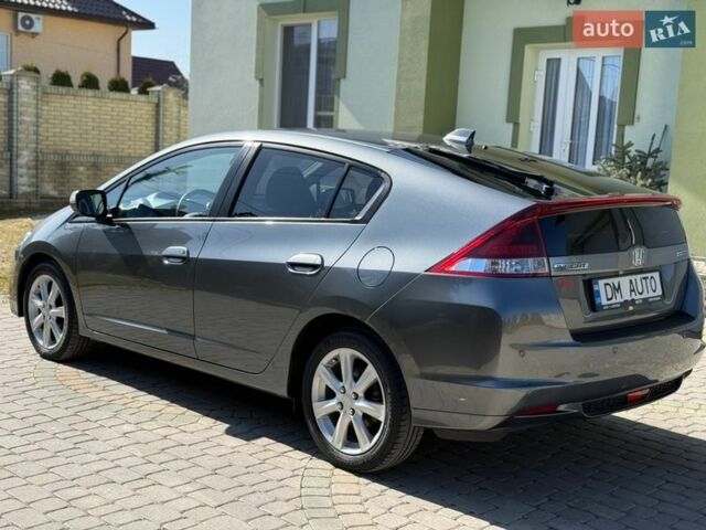 Серый Хонда Инсайт, объемом двигателя 1.3 л и пробегом 177 тыс. км за 10000 $, фото 33 на Automoto.ua