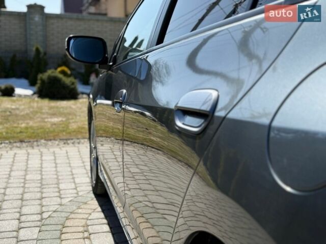 Серый Хонда Инсайт, объемом двигателя 1.3 л и пробегом 177 тыс. км за 10000 $, фото 48 на Automoto.ua