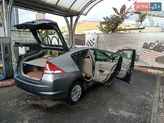 Хонда Инсайт 2014 в Киеве на Automoto.ua Серый Хонда Инсайт, объемом двигателя 1.34 л и пробегом 232 тыс. км за 8499 $, фото 8 на Automoto.ua