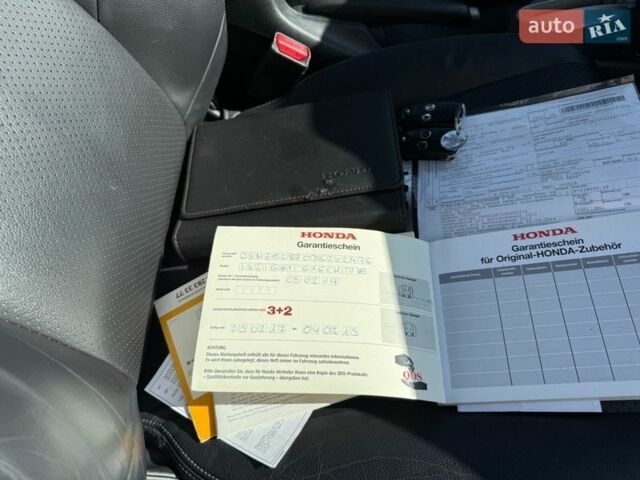 Серый Хонда Инсайт, объемом двигателя 1.3 л и пробегом 177 тыс. км за 10000 $, фото 109 на Automoto.ua