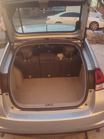 Сірий Хонда Інсайт, об'ємом двигуна 1.34 л та пробігом 85 тис. км за 11500 $, фото 18 на Automoto.ua