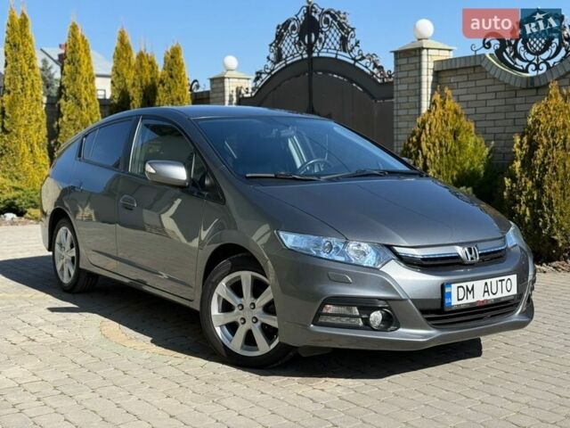 Серый Хонда Инсайт, объемом двигателя 1.3 л и пробегом 177 тыс. км за 10000 $, фото 9 на Automoto.ua