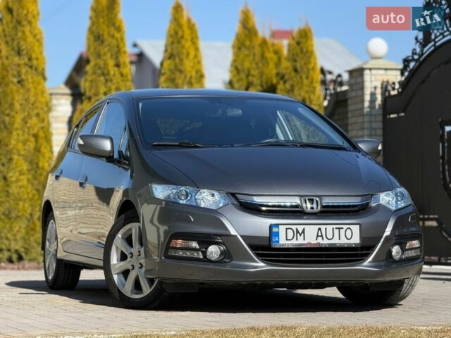 Серый Хонда Инсайт, объемом двигателя 1.3 л и пробегом 177 тыс. км за 10000 $, фото 7 на Automoto.ua