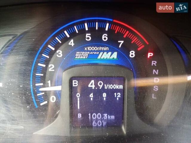 Хонда Инсайт 2014 в Киеве на Automoto.ua Серый Хонда Инсайт, объемом двигателя 1.34 л и пробегом 232 тыс. км за 8499 $, фото 15 на Automoto.ua