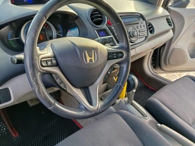 Сірий Хонда Інсайт, об'ємом двигуна 1.3 л та пробігом 207 тис. км за 5700 $, фото 17 на Automoto.ua
