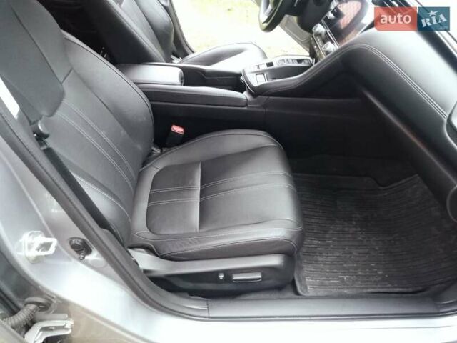 Сірий Хонда Інсайт, об'ємом двигуна 1.5 л та пробігом 79 тис. км за 18600 $, фото 8 на Automoto.ua