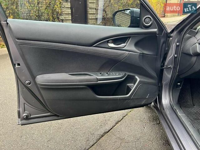 Серый Хонда Инсайт, объемом двигателя 1.5 л и пробегом 90 тыс. км за 20990 $, фото 9 на Automoto.ua