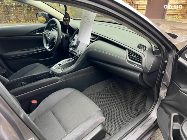 Серый Хонда Инсайт, объемом двигателя 1.5 л и пробегом 90 тыс. км за 20990 $, фото 23 на Automoto.ua