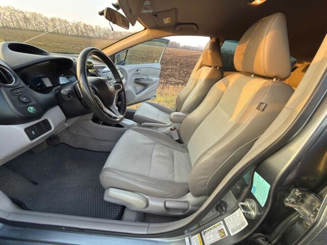 Серый Хонда Инсайт, объемом двигателя 1.3 л и пробегом 243 тыс. км за 7900 $, фото 1 на Automoto.ua