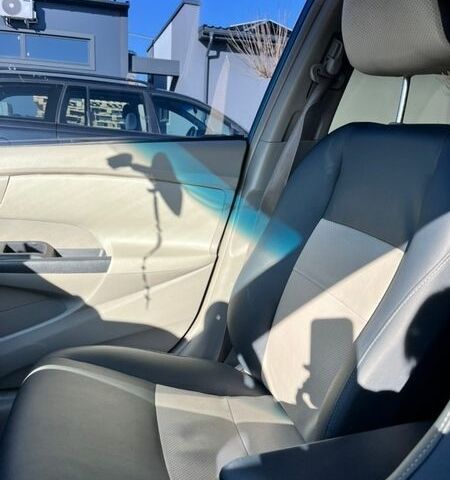 Синий Хонда Инсайт, объемом двигателя 1.34 л и пробегом 407 тыс. км за 5700 $, фото 18 на Automoto.ua