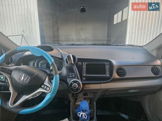 Синий Хонда Инсайт, объемом двигателя 1.3 л и пробегом 250 тыс. км за 7000 $, фото 4 на Automoto.ua
