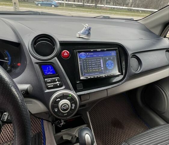 Синій Хонда Інсайт, об'ємом двигуна 1.3 л та пробігом 318 тис. км за 6700 $, фото 10 на Automoto.ua