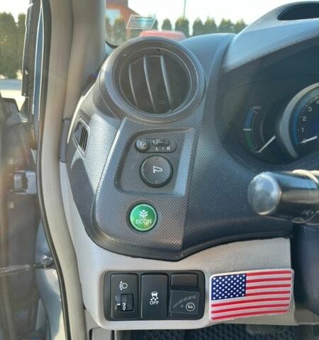 Синий Хонда Инсайт, объемом двигателя 1.34 л и пробегом 407 тыс. км за 5700 $, фото 16 на Automoto.ua