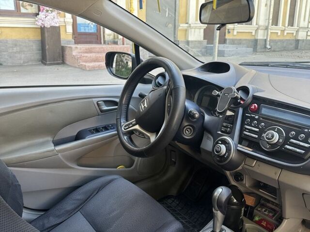 Синий Хонда Инсайт, объемом двигателя 1.3 л и пробегом 175 тыс. км за 6993 $, фото 5 на Automoto.ua