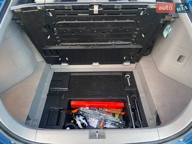 Синій Хонда Інсайт, об'ємом двигуна 1.34 л та пробігом 309 тис. км за 7400 $, фото 14 на Automoto.ua