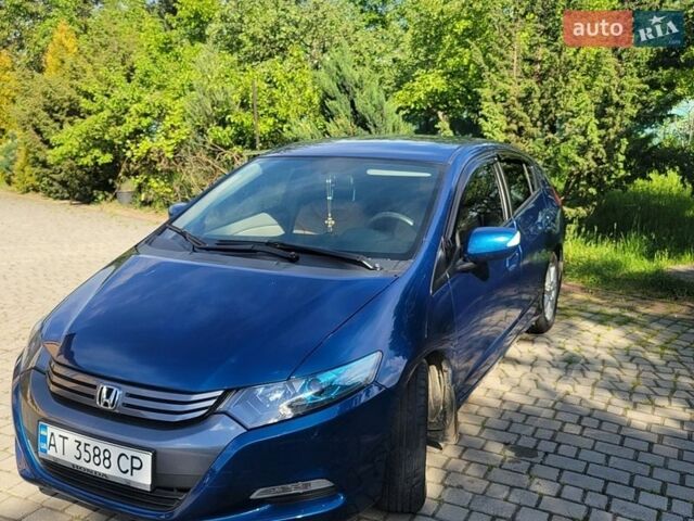 Синий Хонда Инсайт, объемом двигателя 1.3 л и пробегом 122 тыс. км за 8500 $, фото 2 на Automoto.ua
