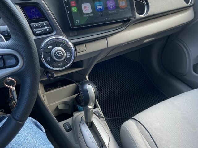 Синий Хонда Инсайт, объемом двигателя 1.3 л и пробегом 309 тыс. км за 7200 $, фото 4 на Automoto.ua