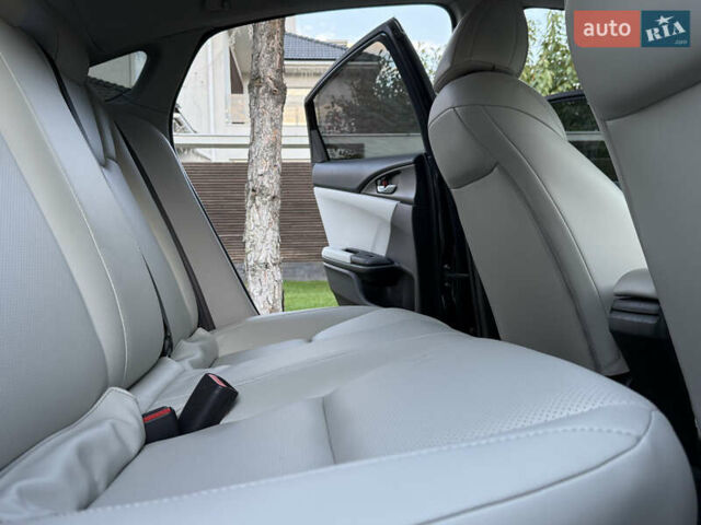 Синий Хонда Инсайт, объемом двигателя 1.5 л и пробегом 122 тыс. км за 15999 $, фото 87 на Automoto.ua