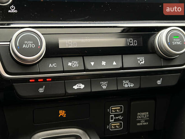 Синий Хонда Инсайт, объемом двигателя 1.5 л и пробегом 98 тыс. км за 20850 $, фото 17 на Automoto.ua