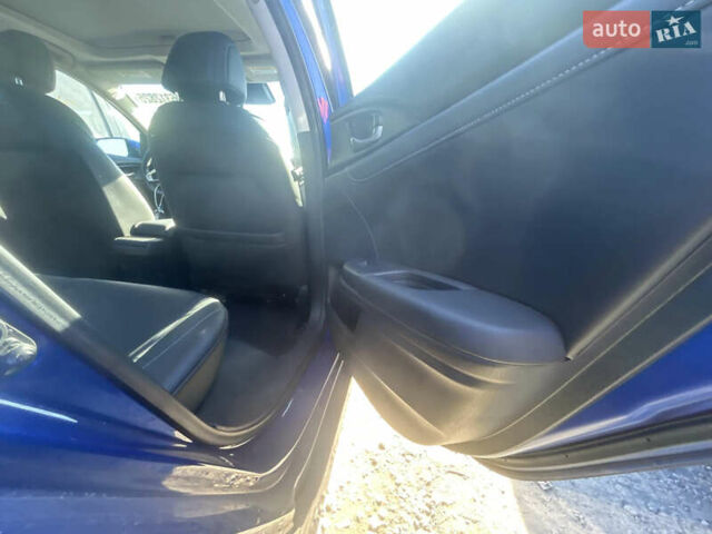 Синий Хонда Инсайт, объемом двигателя 1.5 л и пробегом 135 тыс. км за 15900 $, фото 5 на Automoto.ua