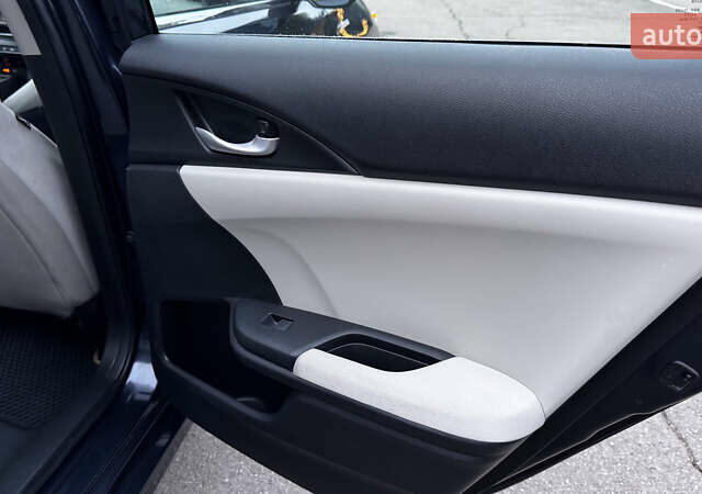 Синий Хонда Инсайт, объемом двигателя 1.5 л и пробегом 214 тыс. км за 14500 $, фото 38 на Automoto.ua