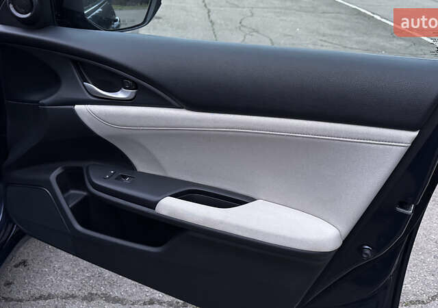 Синий Хонда Инсайт, объемом двигателя 1.5 л и пробегом 214 тыс. км за 14500 $, фото 33 на Automoto.ua