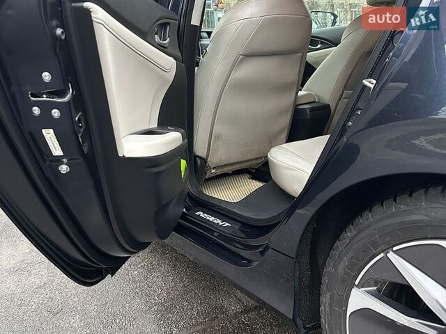 Синий Хонда Инсайт, объемом двигателя 1.5 л и пробегом 82 тыс. км за 18500 $, фото 5 на Automoto.ua