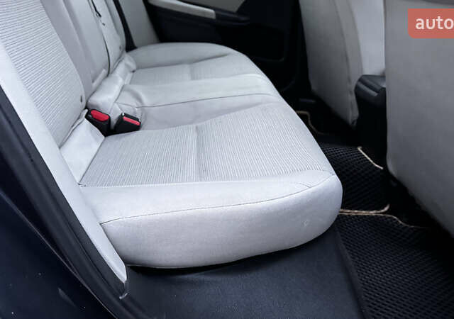 Синий Хонда Инсайт, объемом двигателя 1.5 л и пробегом 214 тыс. км за 14500 $, фото 39 на Automoto.ua