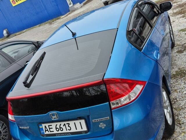 Синий Хонда Инсайт, объемом двигателя 1.3 л и пробегом 130 тыс. км за 6950 $, фото 6 на Automoto.ua