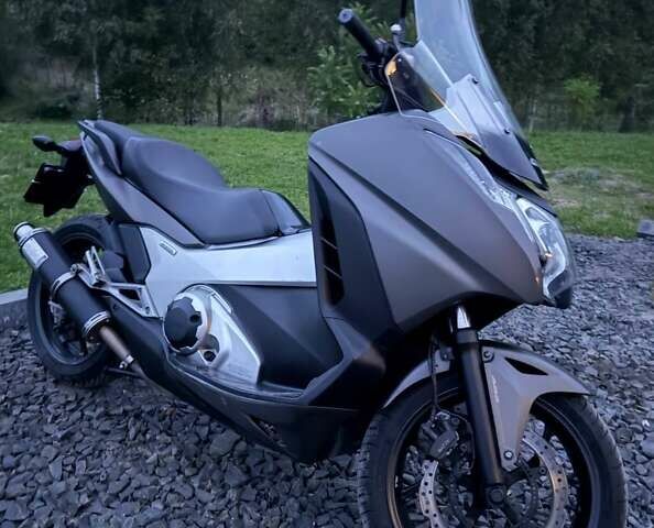 Серый Хонда Integra 750, объемом двигателя 0 л и пробегом 53 тыс. км за 6300 $, фото 3 на Automoto.ua