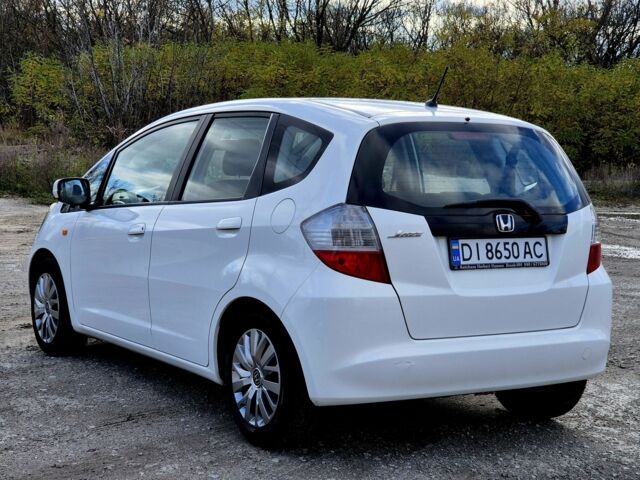 Хонда Джаз 2011 в Харькове на Automoto.ua Белый Хонда Джаз, объемом двигателя 1.2 л и пробегом 169 тыс. км за 4900 $, фото 3 на Automoto.ua