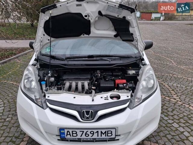 Білий Хонда Джаз, об'ємом двигуна 1.2 л та пробігом 198 тис. км за 7200 $, фото 20 на Automoto.ua