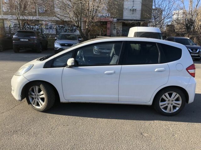 Білий Хонда Джаз, об'ємом двигуна 1.3 л та пробігом 183 тис. км за 8999 $, фото 2 на Automoto.ua