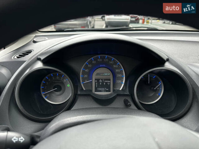 Белый Хонда Джаз, объемом двигателя 1.3 л и пробегом 110 тыс. км за 11300 $, фото 13 на Automoto.ua