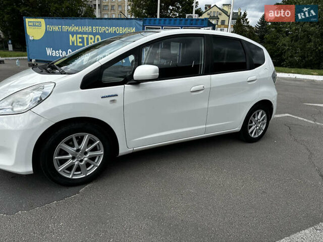 Белый Хонда Джаз, объемом двигателя 1.3 л и пробегом 110 тыс. км за 11300 $, фото 5 на Automoto.ua