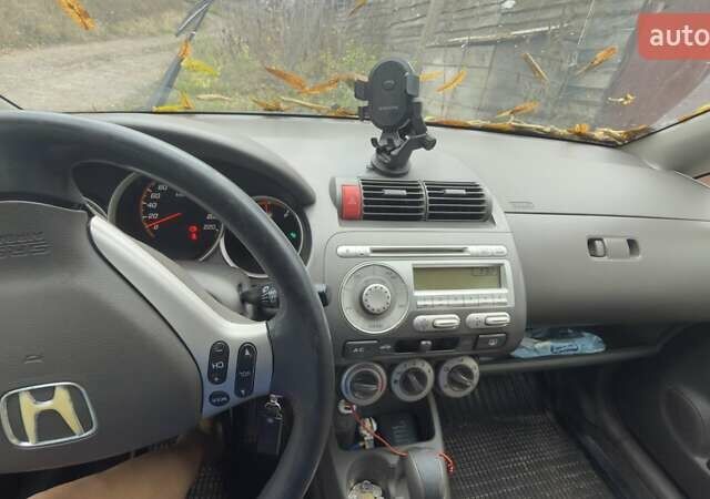 Бежевий Хонда Джаз, об'ємом двигуна 1.5 л та пробігом 219 тис. км за 6200 $, фото 20 на Automoto.ua